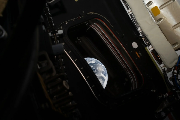Artemis_2_NASA_Photos14-2048x1366-1.png